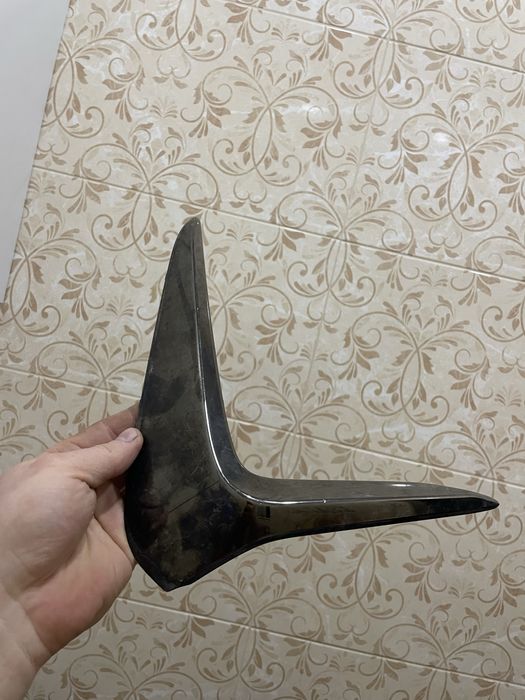 Продам ХРОМ В БАМПЕР LEXUS UX200 UX 250 оригінал 53141-76010 ZLO