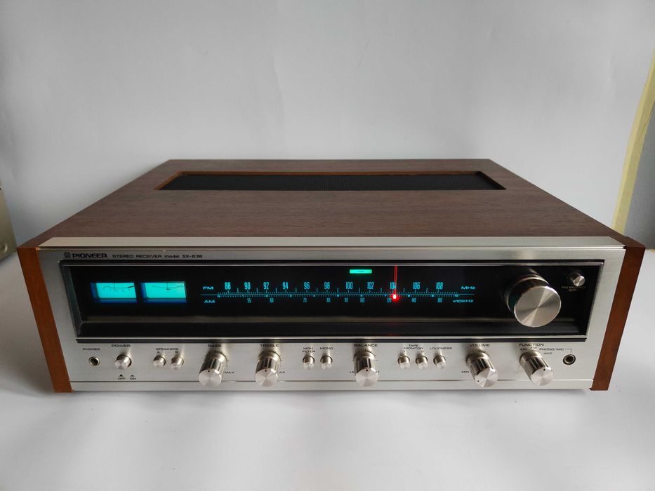 Pioneer SX-636 amplituner stereo AMFM Vintage