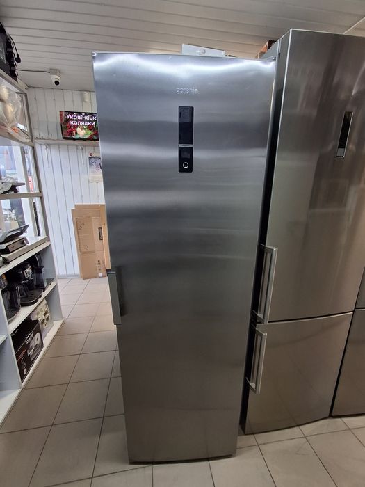 Холодильник Gorenje model R6193LX