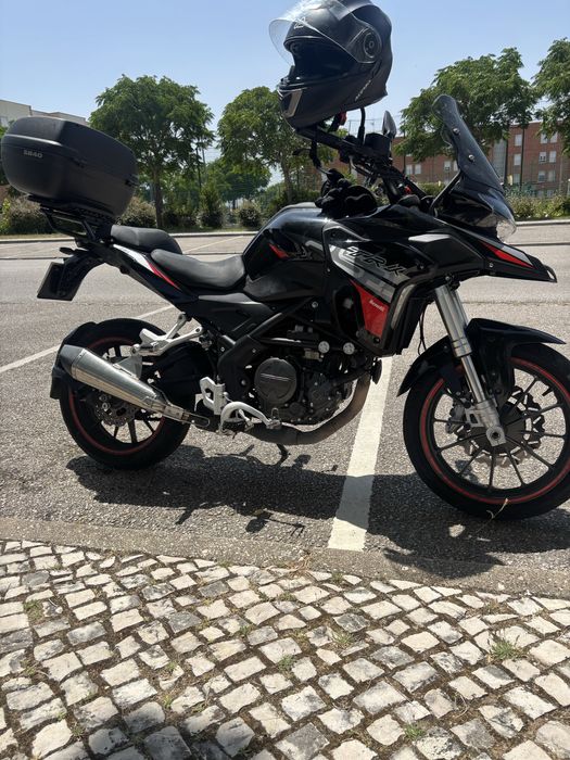 Benelli 250cc poucos km aprnas 18000 km