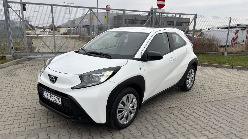 Toyota aygo x 1.0 Benzyna 4150km przebiegu ! bdb stan jak nowy Polecam
