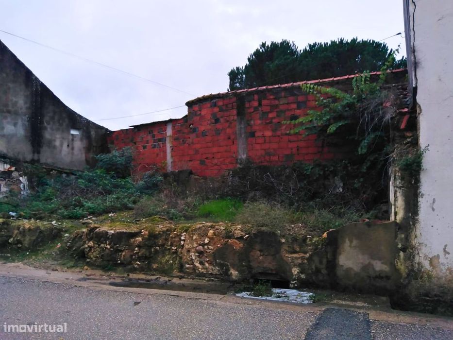 Terreno para construção, em Trêmes
