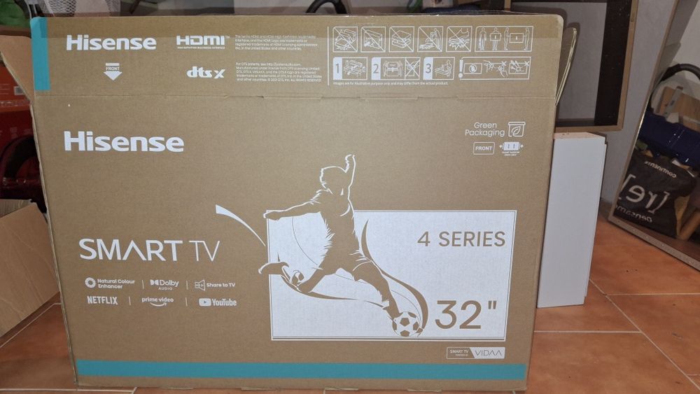 TV Hisense 32" Smart TV – HD – Com caixa original