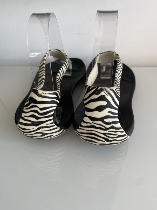 Sandały japonki Crocs Sexi Flip Zebra r. 38/39 W8