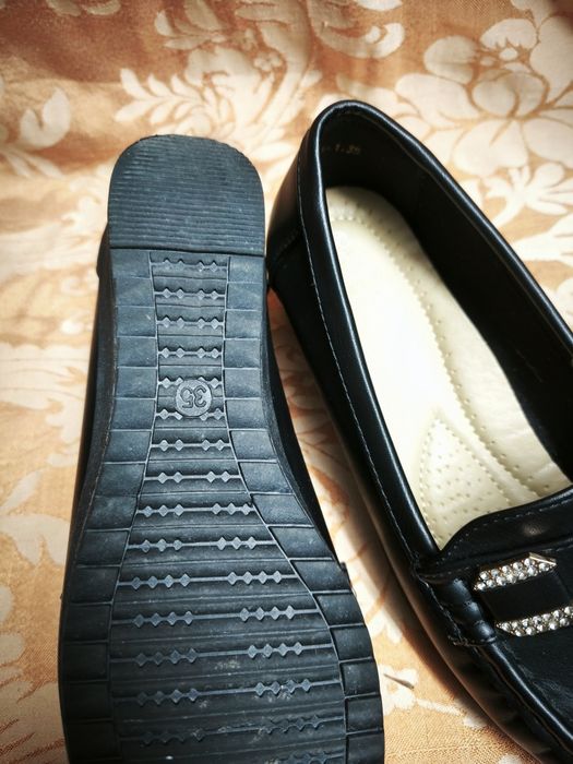 Sapato de senhora preto 35