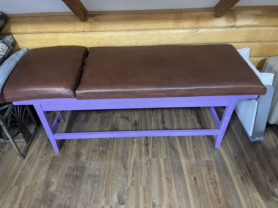 Продам кушетку для нарощення вій або масажу