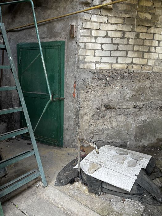 Продам полдома пл. 93м2 в центре пос. Хорошево (20 км от центра Харькова)