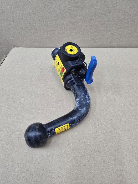 Hak Holowniczy volvo S40 V40 2000 ROK