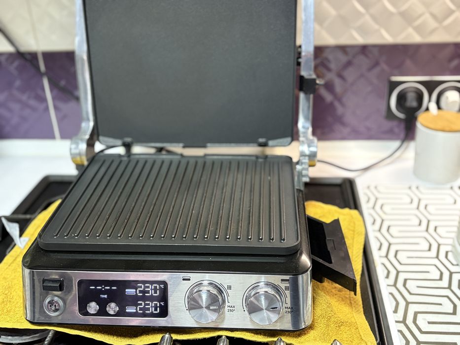 Продам гриль  delongi