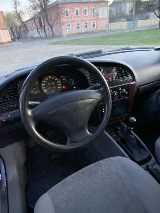 Дэу Нубира 2003 год