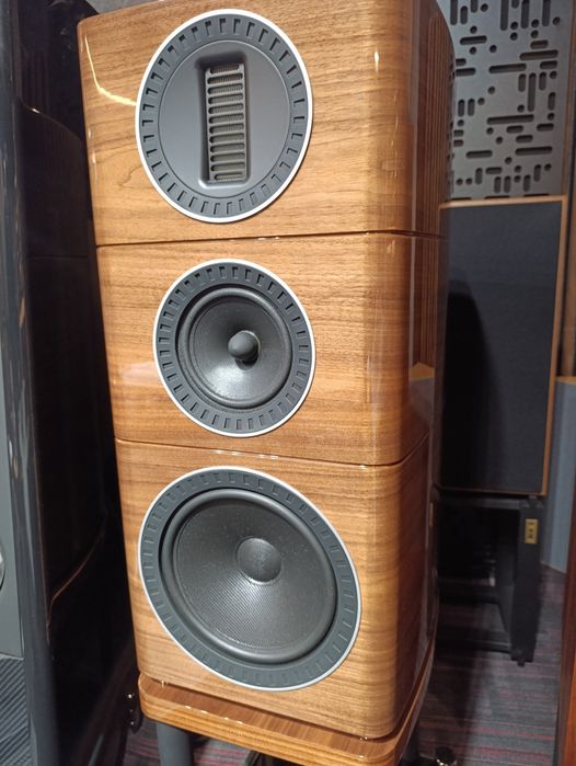 Kolumny głośnikowe Wharfedale Elysian 2