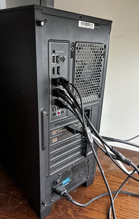 Desktop Gaming MSI - RTX 3070 com Water Cooler - 2022