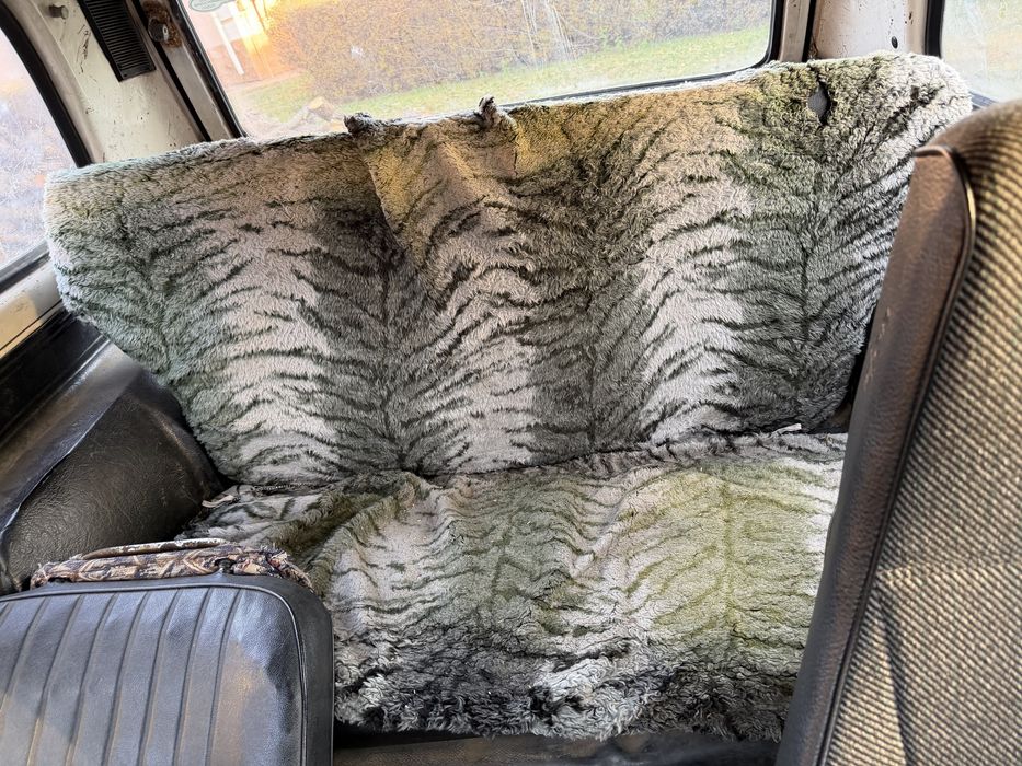 Продам ниву 2121