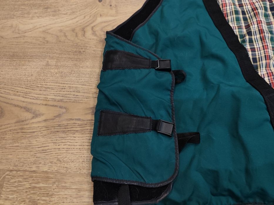 Derka stajenna 125 cm