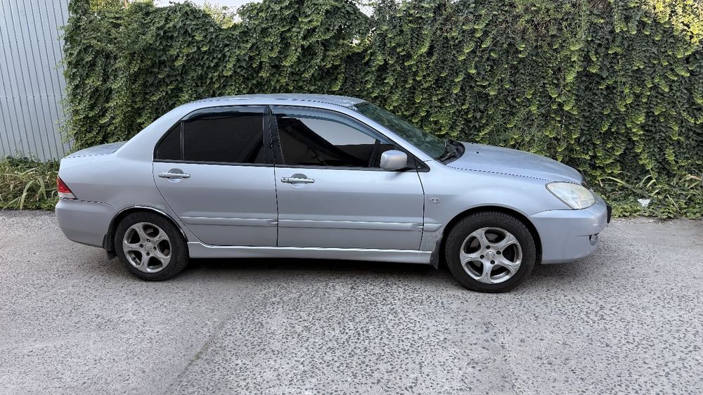 Продам Mitsubishi Lancer 9