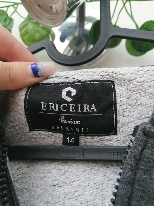 Casaco Cinzento Desportivo