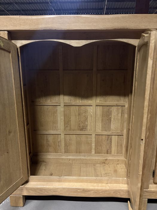 Zestaw mebli sypialnianych,szafa+toaletka+szafki nocne i łóżko dębowa