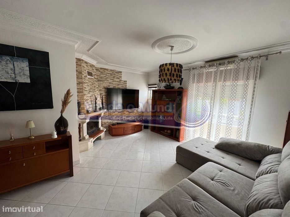 Apartamento T3 em Benavente (B702)