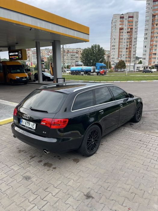 Ауді а6с6 2.4 бензин автомат
