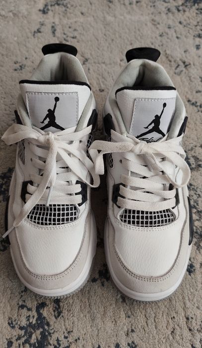 Кросівки Air Jordan 4 Retro Military Black / 37.5 розмір (23.5 см)