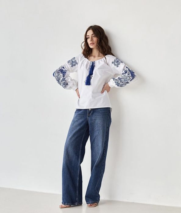 Жіноча вишиванка, вишита сорочка, женская блузка вышиванка