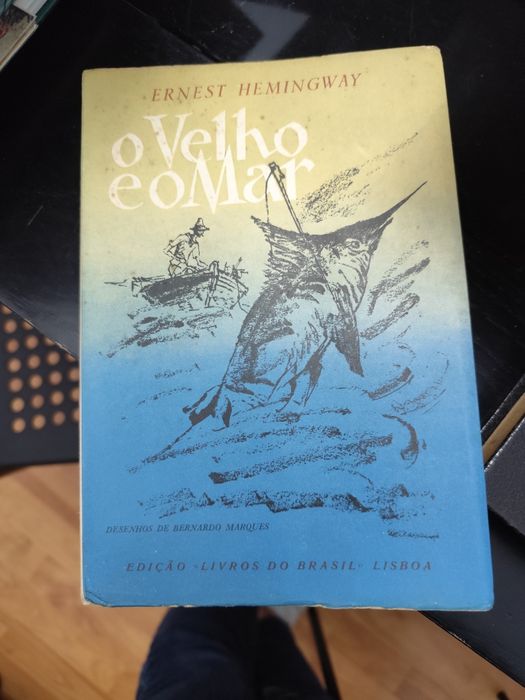 Dois livros de Ernest Hemingway