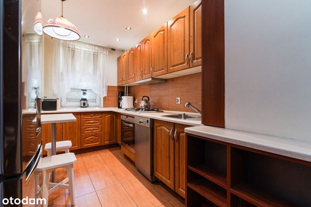 │ Zielony widok za oknem │ 3 pokoje │ Balkon │ Metro │ Bemowo │
