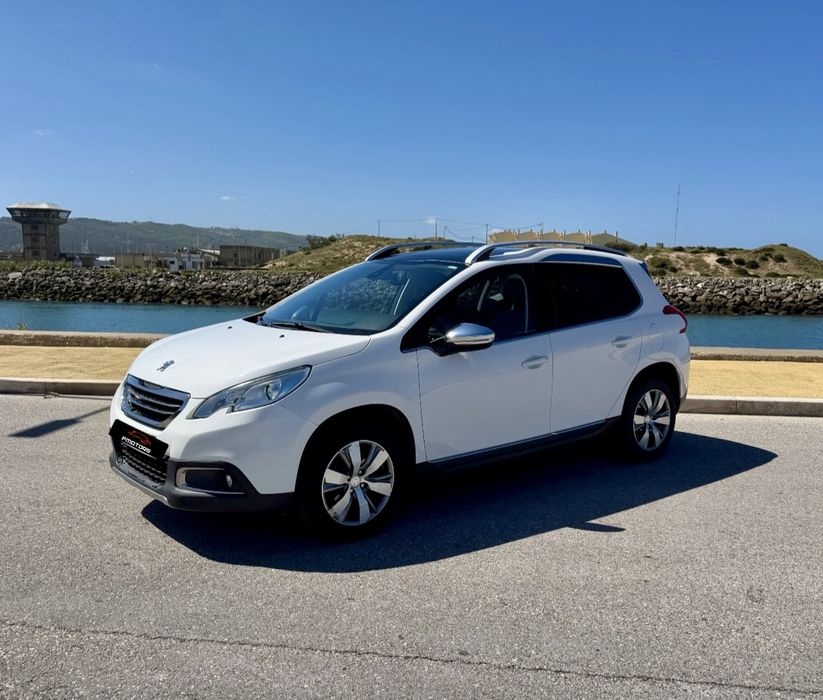 Peugeot 2008 1.2 VTi Allure TECTO PANORÃMICO