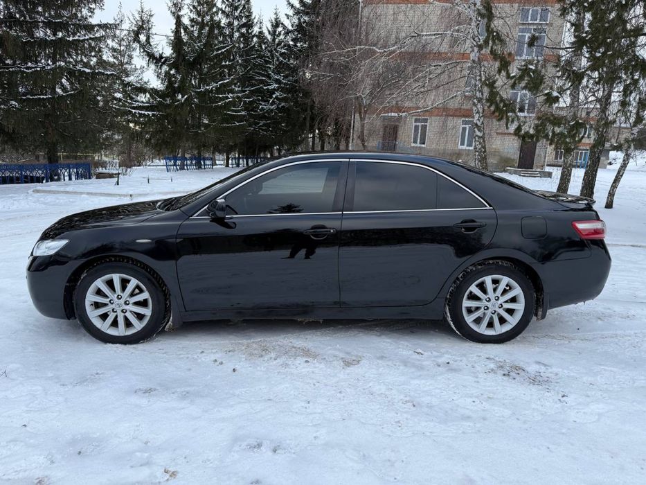 Продам TOYOTA Camry