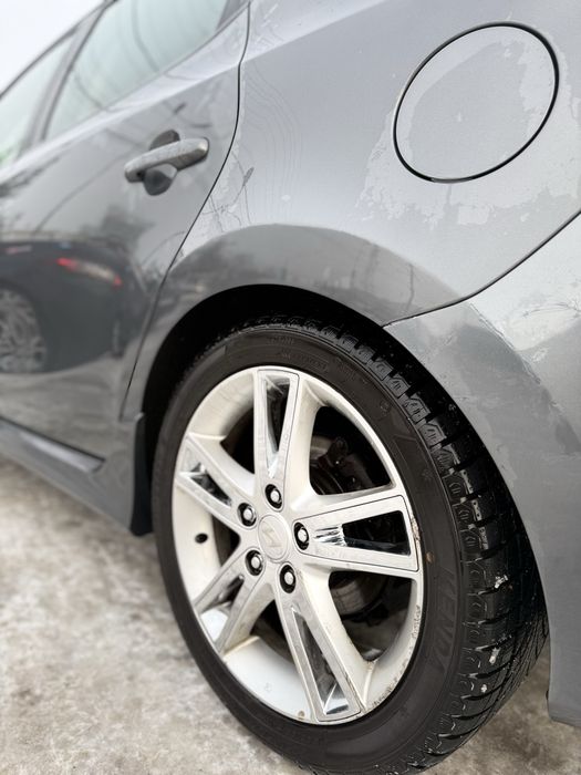 Hyundai i30 1.6mpi 130кс