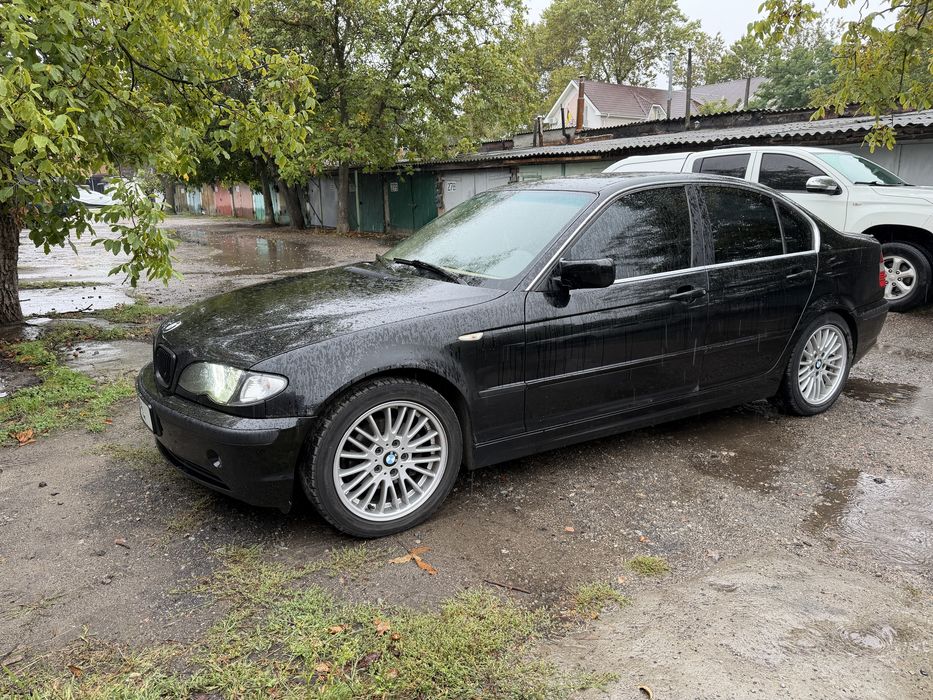 Продам BMW e46 рест