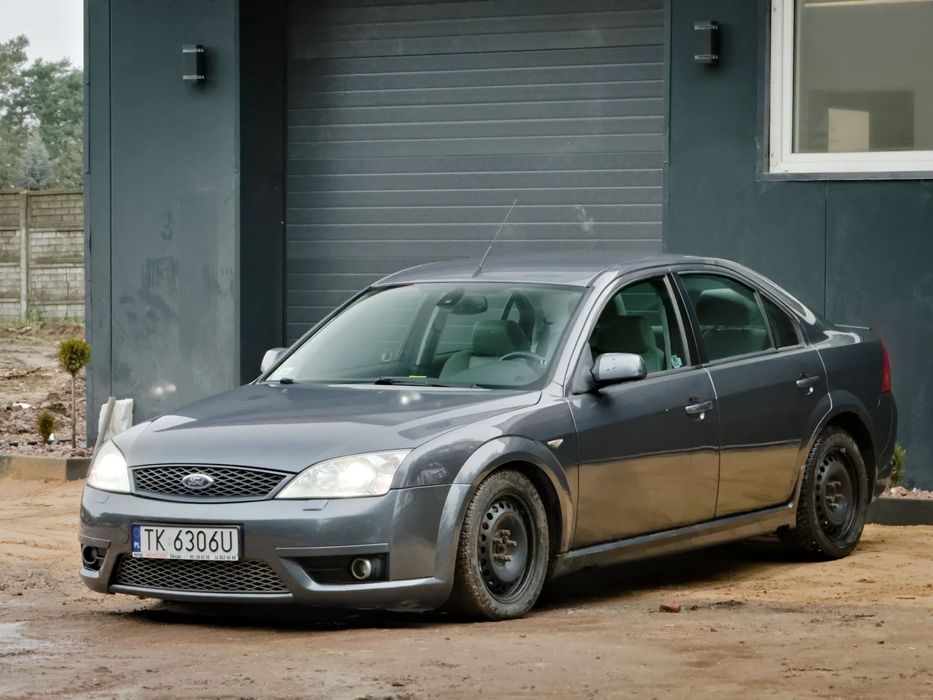 Ford Mondeo Ford Mondeo 3.0 V6 ST 220