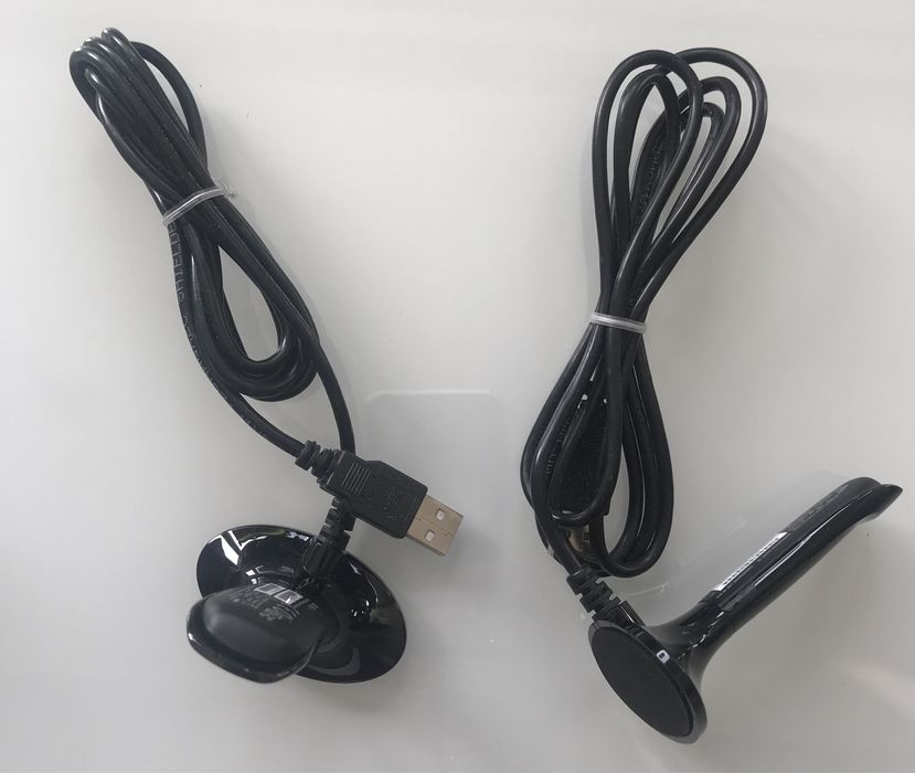 Selling 2 Cisco wireless antennas + 2 USB extension cables64284555866371120