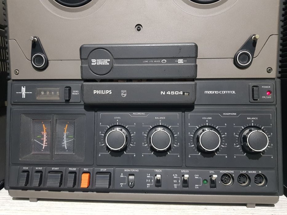 3 головий! Бобінний магнітофон/Бабиник Philips N 4504 б/у з Німеччини