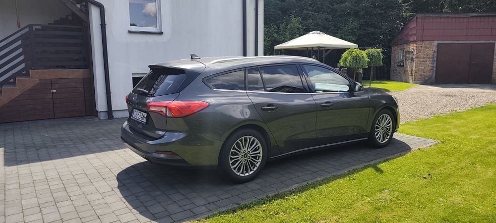 Ford focus 1.5 benzyna