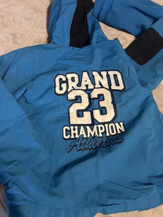 Kurtka wiatrówka 5 10 15 rozmiar 116