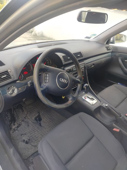 Sprzedam Audi  a4 benzyna