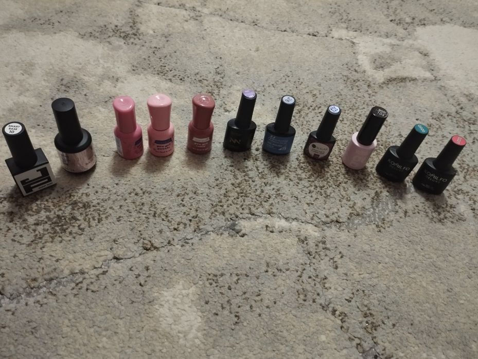 Гель-лаки ,бази для нігтів