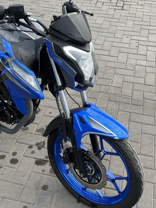 Мотоцикл Spark sp200 r16