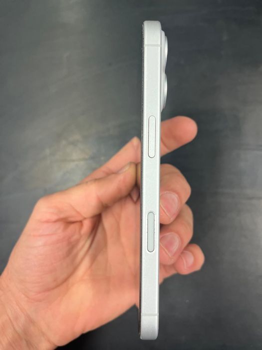 iPhone 16 branco 256gb