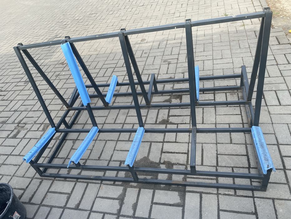 Stojak transportowy
