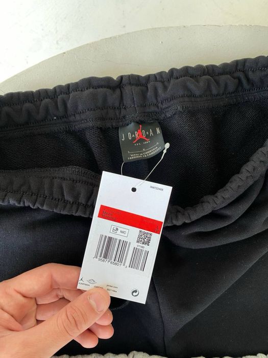 Шорти Jordan сірі/чорні