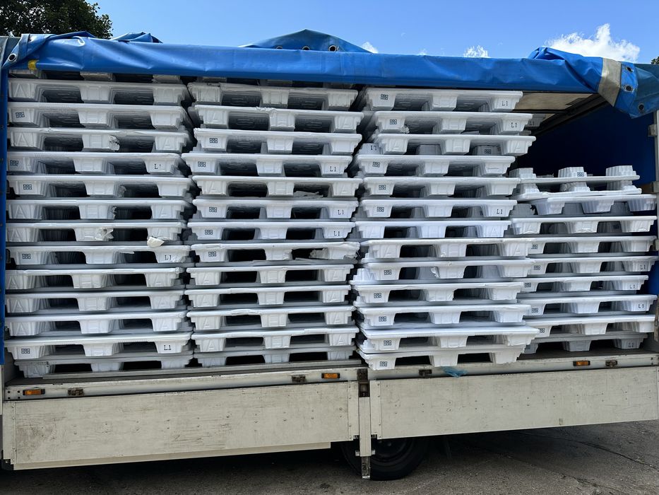 Palety  styropianowo plastikowe 100x120