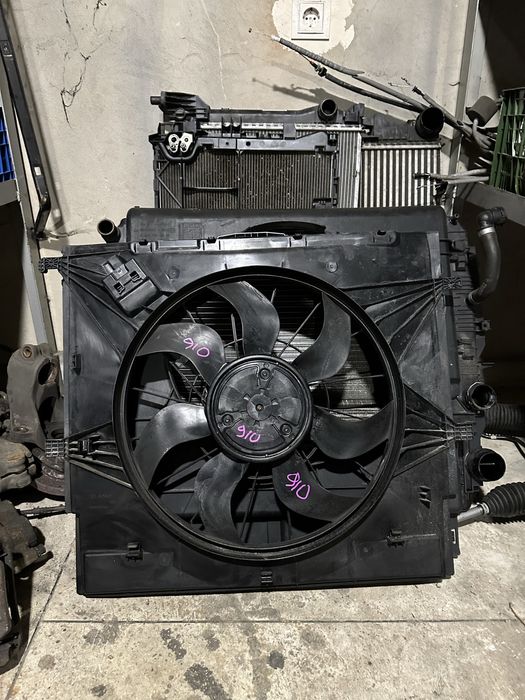 Дифузор Вентилятор Mercedes Sprinter 910 Передній привід Віскомуфта