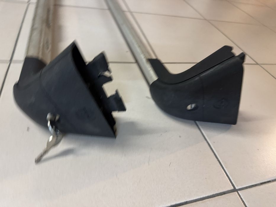 2 barras de tejadilho em alumínio