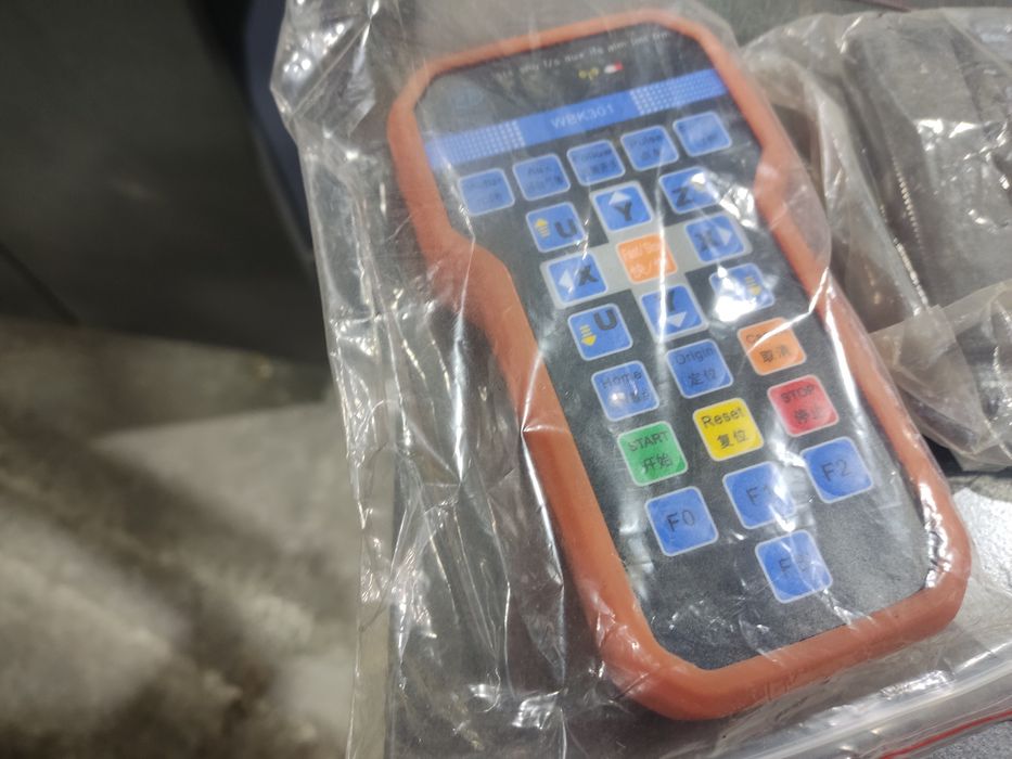 Лазер 1.5-3квт. Машина резки металла ЧПУ. CNCMAN 1.5 LS