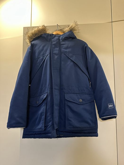 Продам зимову куртку Gap для хлопчика