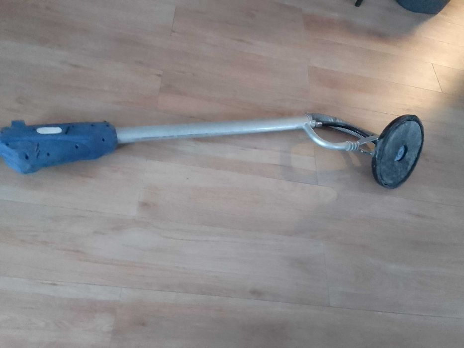 Szlifierka do gładzi Dedra