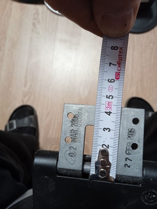 Аксессуары и комплектующие для монитора,компьютеров.