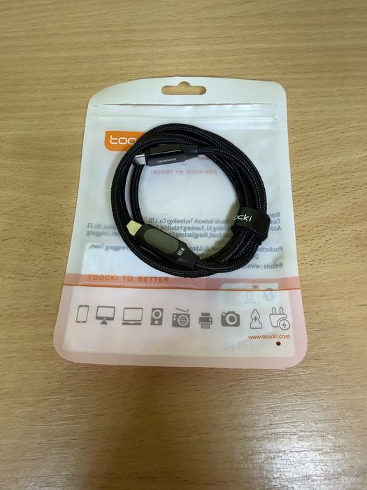 Кабель USB-C Toocki 240W з ватметром